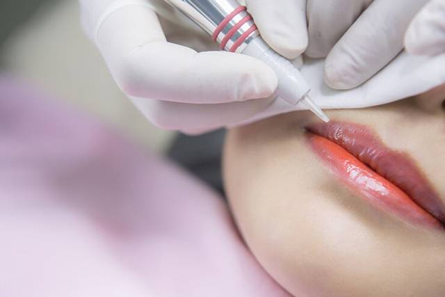 Renova | PowerLips